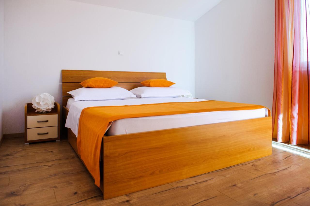Kaštela Apartman Sunny Vacay מראה חיצוני תמונה